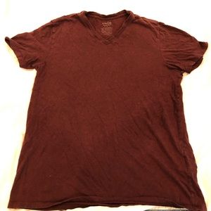 Vince v-neck cotton maroon tee